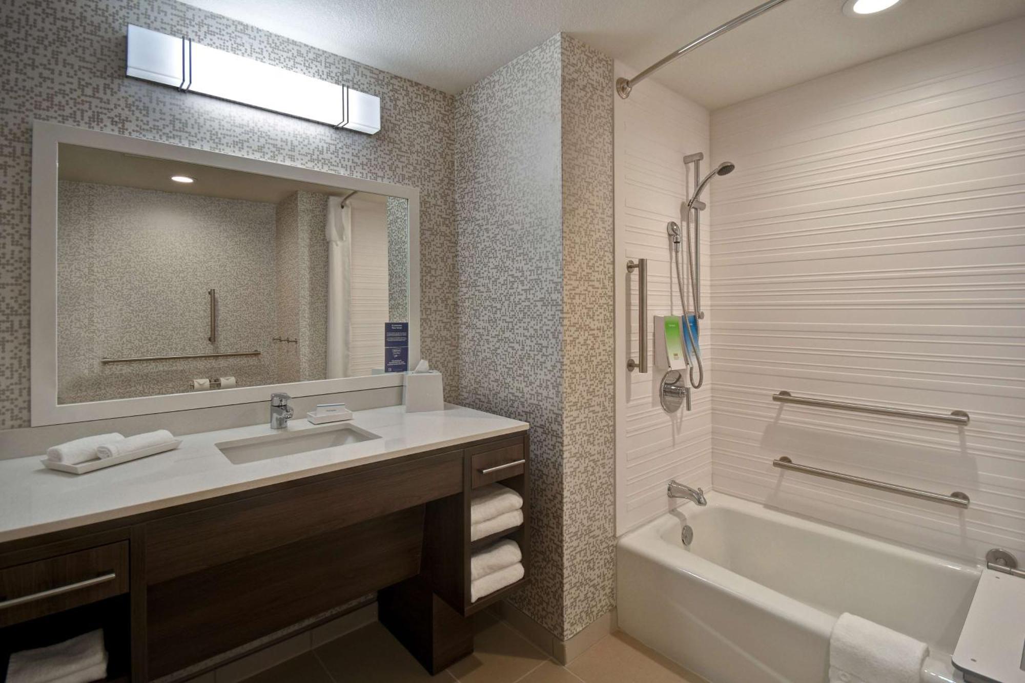 Home2 Suites Eau Claire South, Wi Luaran gambar